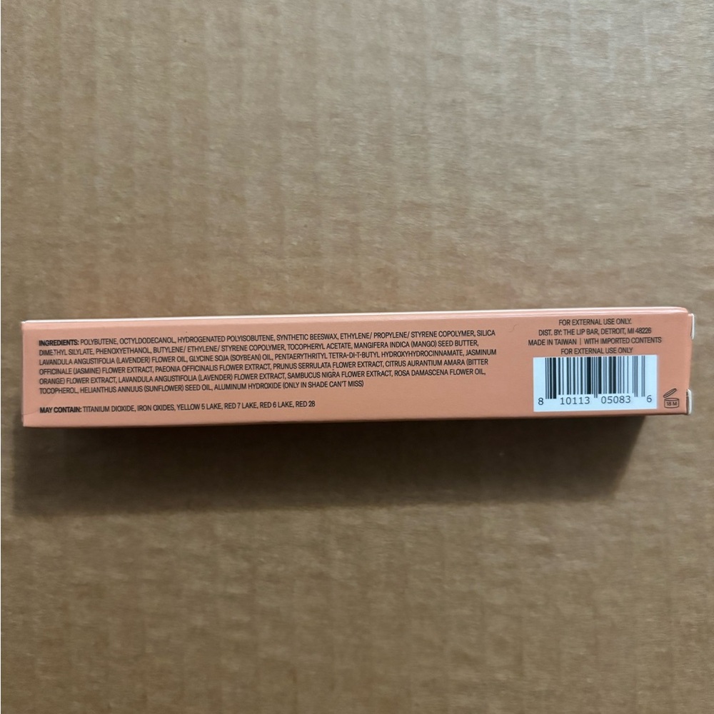 New lip oil 100% vegan - Picture 4 of 4
